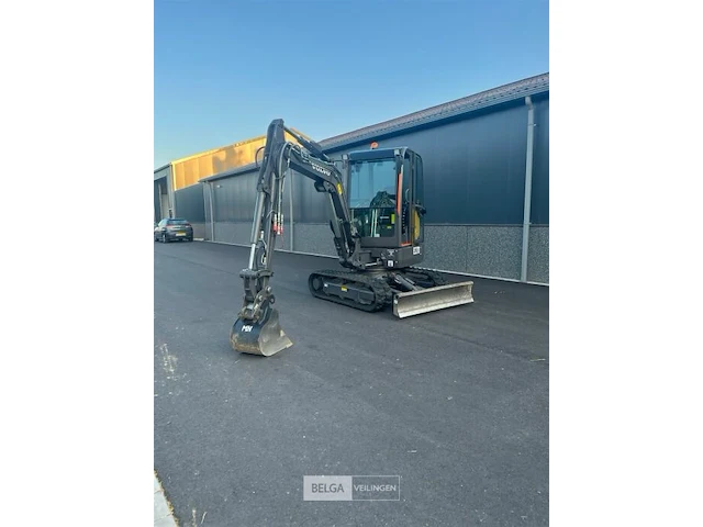 Mini graafmachine volvo ec27d - afbeelding 2 van  10