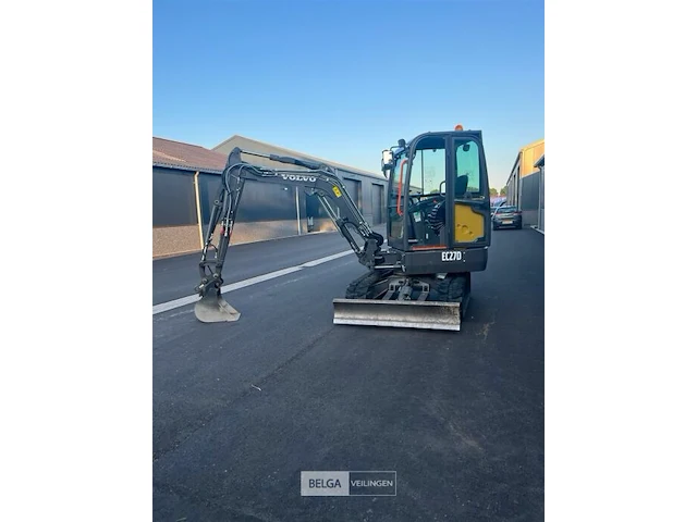 Mini graafmachine volvo ec27d - afbeelding 10 van  10
