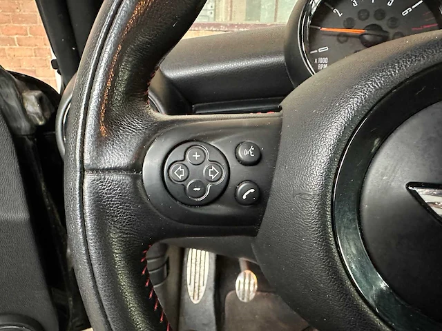 Mini john cooper works 1.6 211pk 2012 (origineel-nl), 31-xkz-3 - afbeelding 37 van  87