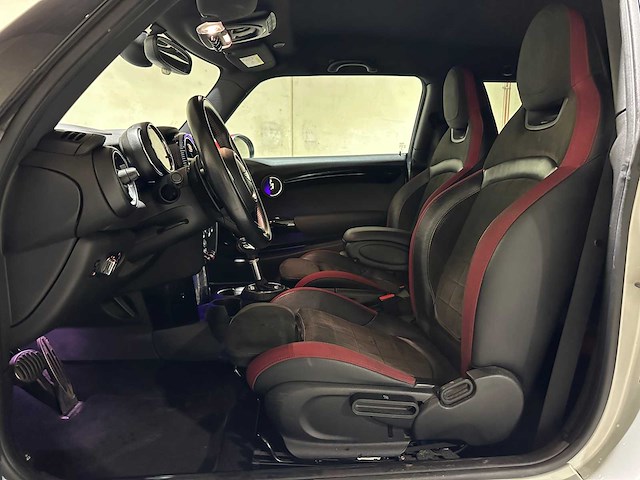 Mini john cooper works 2.0 f56 231pk 2016 - afbeelding 32 van  45