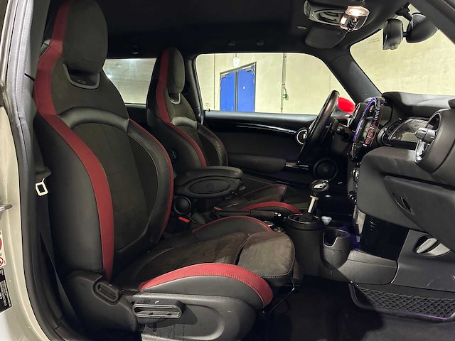 Mini john cooper works 2.0 f56 231pk 2016 - afbeelding 37 van  45