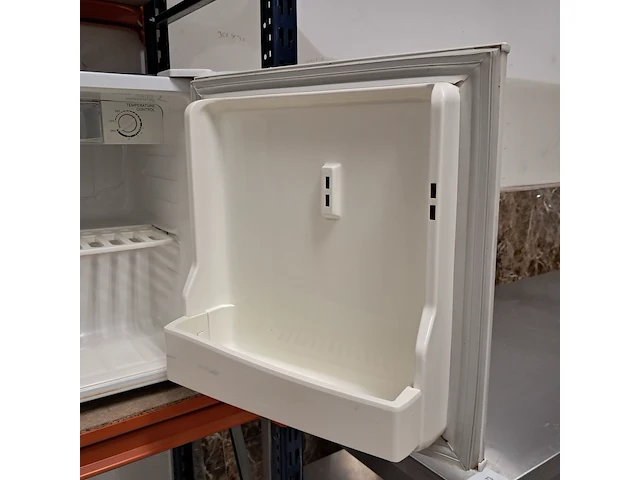Mini koelkast, samsung, model srg-058 - afbeelding 3 van  5