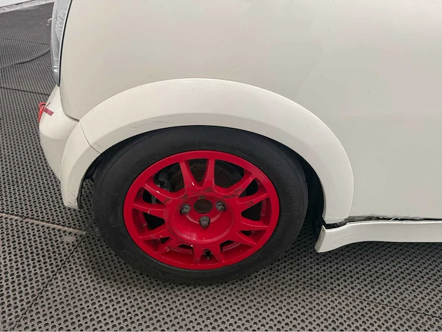Mini mini - circuit auto - personenauto - 2001 - afbeelding 17 van  30