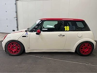 Mini mini - circuit auto - personenauto - 2001 - afbeelding 23 van  30