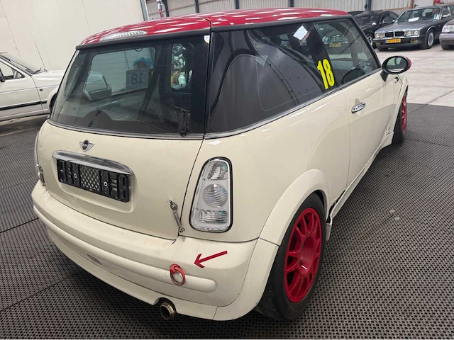Mini mini - circuit auto - personenauto - 2001 - afbeelding 27 van  30