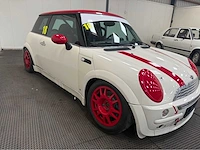 Mini mini - circuit auto - personenauto - 2001 - afbeelding 28 van  30