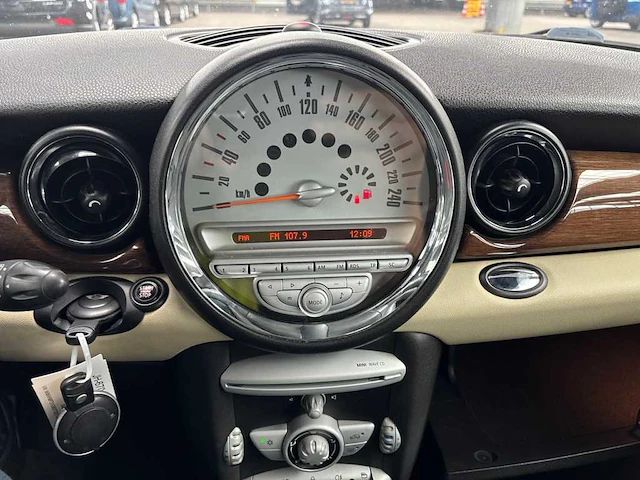 Mini mini 1.6 cooper 2007 | jh-670-g - afbeelding 16 van  18
