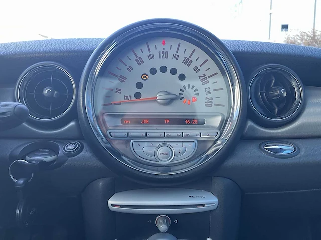 Mini mini 1.6 cooper car 2007 | 5-zbr-62 - afbeelding 8 van  23