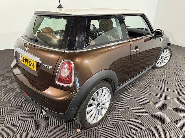 Mini mini 1.6 cooper mayfair, 03-pfg-4 - afbeelding 9 van  13