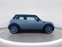 Mini mini 1.6 cooper pepper 2007 | 08-xb-xh - afbeelding 19 van  21