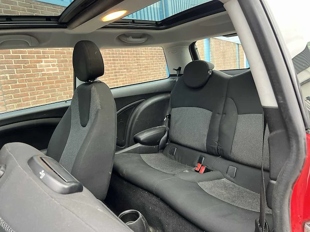 Mini mini 1.6 cooper pepper 2008 | 14-zp-zj - afbeelding 17 van  31