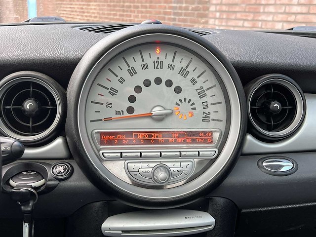 Mini mini 1.6 cooper pepper 2008 | 14-zp-zj - afbeelding 11 van  31