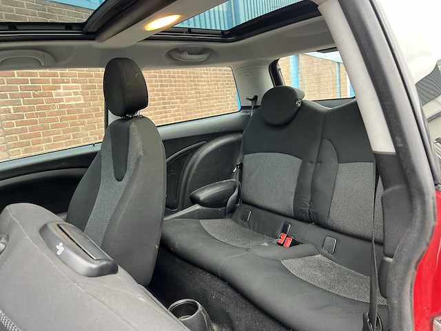 Mini mini 1.6 cooper pepper 2008 | 14-zp-zj - afbeelding 17 van  31