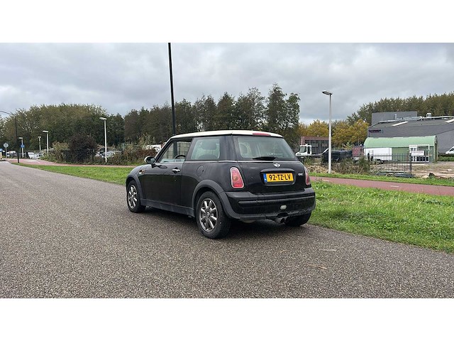 Mini mini 1.6 one salt 2001 | 92-tz-lv i - afbeelding 2 van  13