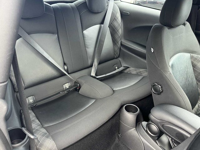 Mini mini 2.0 cooper s chili 2015 | 5-zst-59 - afbeelding 26 van  34