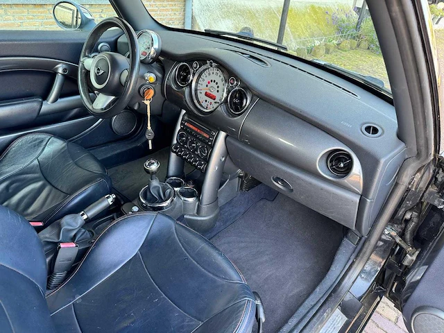 Mini mini cabrio 1.6 cooper 08-xz-rs - afbeelding 2 van  16