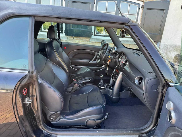 Mini mini cabrio 1.6 cooper 08-xz-rs - afbeelding 16 van  16