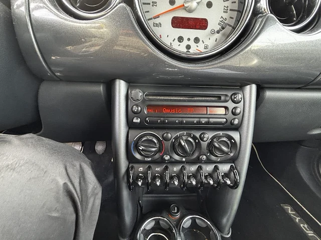 Mini mini cabriolet r52 mini cabriolet 1 6i,2007 - afbeelding 2 van  24