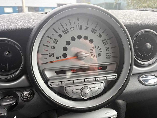 Mini mini clubman 1.4 one anniv. bus. nap automaat airco cruise, 61-jzr-1 - afbeelding 4 van  25