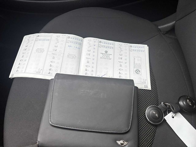 Mini mini clubman 1.4 one anniv. bus. nap automaat airco cruise, 61-jzr-1 - afbeelding 6 van  25