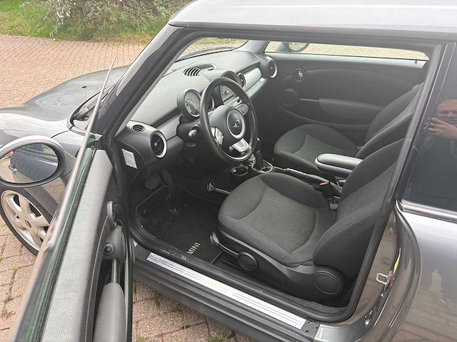 Mini mini clubman 1.4 one anniv. bus. nap automaat airco cruise, 61-jzr-1 - afbeelding 15 van  25