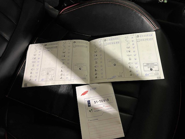 Mini mini clubman 1.6 cooper 50 years hampton, 51-tdv-9 - afbeelding 14 van  16