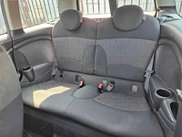 Mini mini clubman 1.6 cooper d pepper , 71-gfk-4 - afbeelding 14 van  17