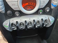 Mini mini clubman 1.6 cooper s 2009 | 8-znz-97 - afbeelding 14 van  28