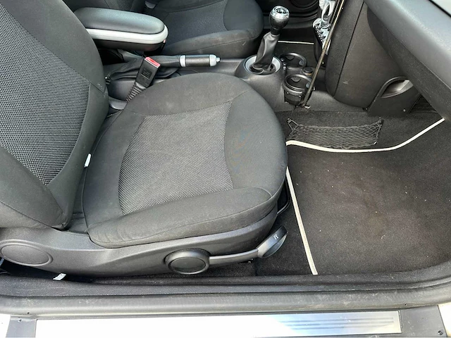 Mini mini cooper 2007 benzine - afbeelding 18 van  41