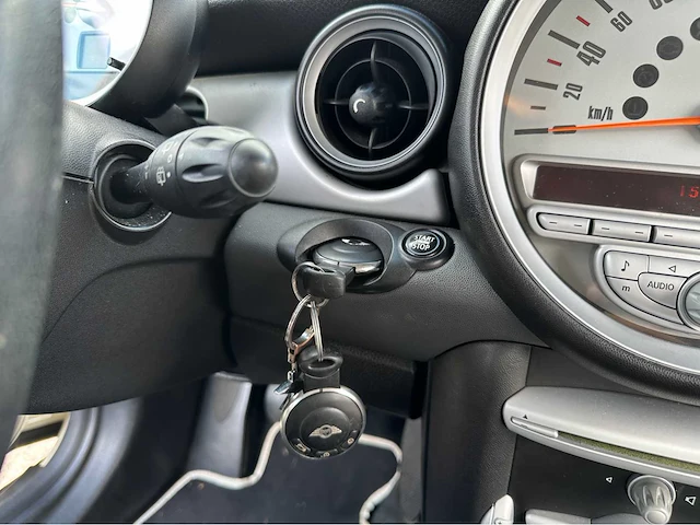 Mini mini cooper 2007 benzine - afbeelding 28 van  41