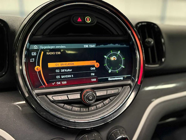 Mini mini countryman 2.0 co.s e all4 chilli , ; l-725-nb - afbeelding 13 van  27