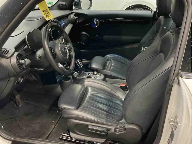 Mini mini electric cooper se 33 kwh 135kw automaat 2020 - afbeelding 17 van  20