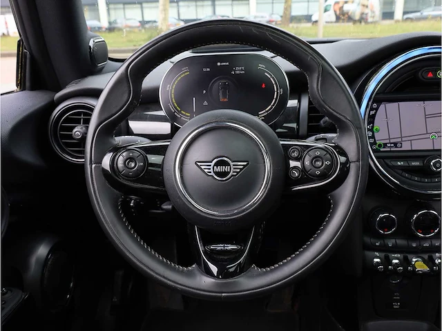 Mini mini electric cooper se 33 kwh 135kw automaat 2020 - afbeelding 10 van  34