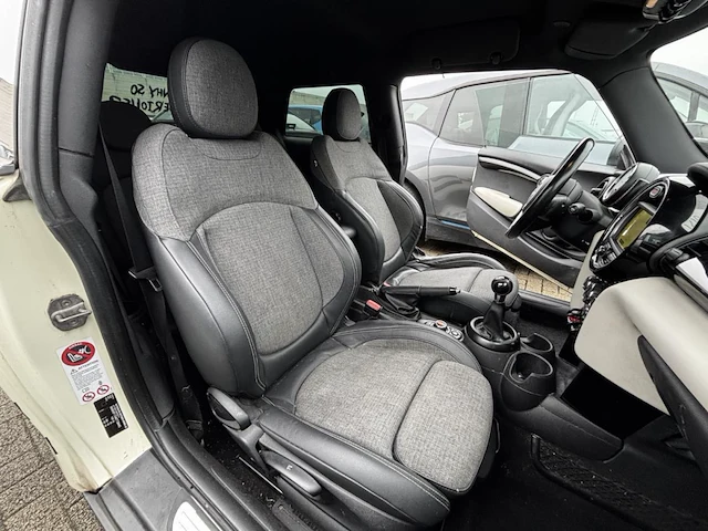 Mini mini (f56) 1.2 one, 2015 - afbeelding 13 van  26