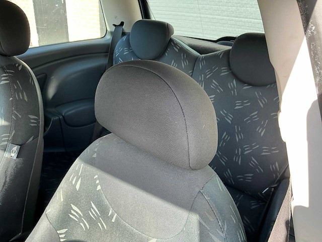 Mini mini one personenauto - afbeelding 3 van  19