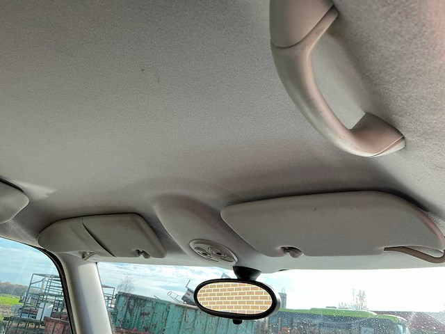 Mini mini one personenauto - afbeelding 9 van  19