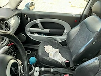 Mini mini personenauto - afbeelding 18 van  18