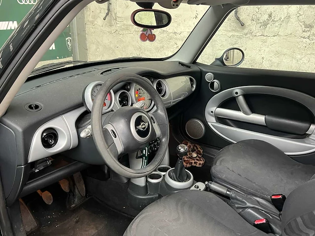 Mini one salt 1.6 90pk 2001, 94-hs-vd - afbeelding 26 van  37