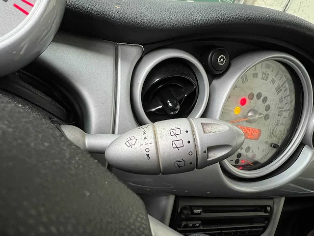 Mini one salt 1.6 90pk 2001, 94-hs-vd - afbeelding 34 van  37