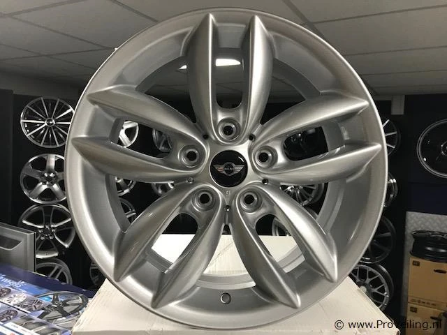 Mini origineel aluminium velgenset - 5x120 7j et50 - afbeelding 1 van  2
