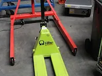 Mini palletwagen lifter by pramac. lengte lepels 80 cm. - afbeelding 2 van  2