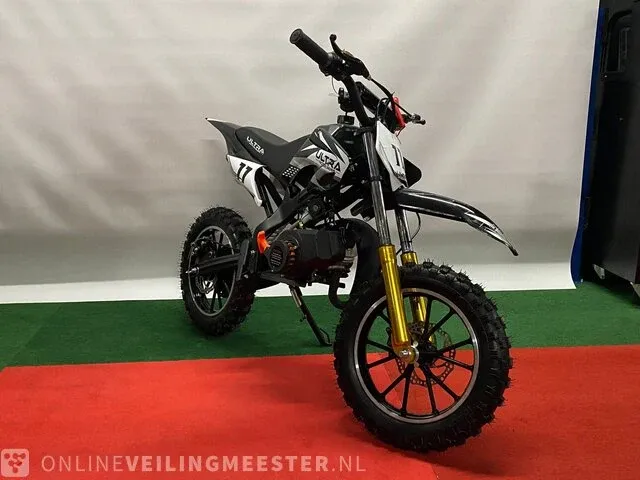 Mini pitbike ultramotocross, zwart, bouwjaar 2023 - afbeelding 1 van  5