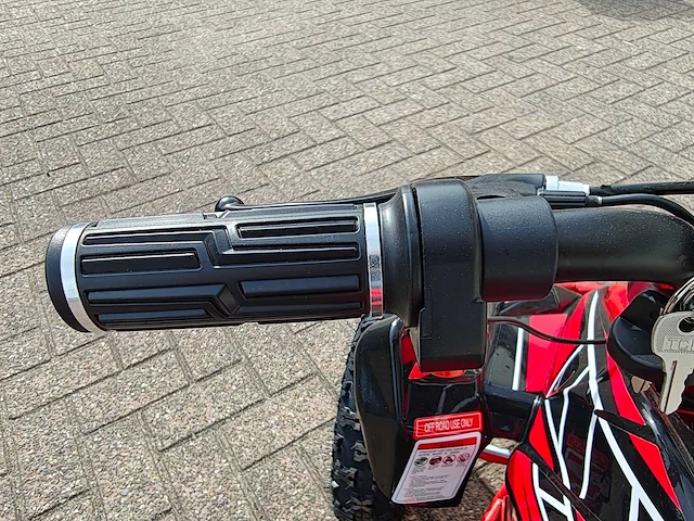 Mini quad electrisch 800 watt - afbeelding 8 van  18
