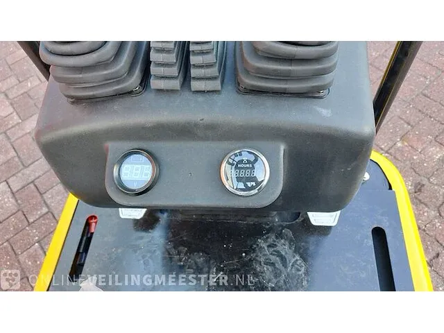 Mini rupsgraafmachine stahlworks, hl319, geel, bouwjaar 2023 - afbeelding 31 van  41