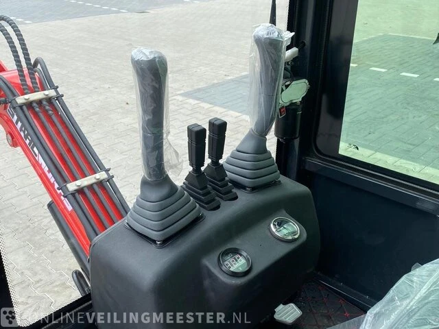 Mini rupsgraafmachine stahlworks, hl320, rood - afbeelding 10 van  15
