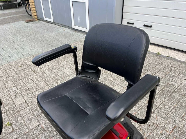 Mini scootmobiel invalide vervoer personenvervoer - afbeelding 5 van  7