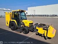 Mini tractor kubota, stv 40 4wd wegdekreiniger, bouwjaar 2006 | 1354 draaiuren | tsg-25-x - afbeelding 1 van  34