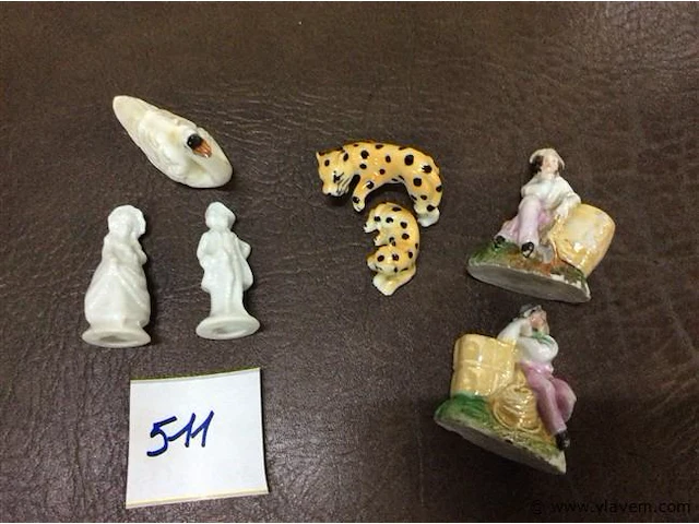 Miniatuur beeldjes - afbeelding 1 van  3