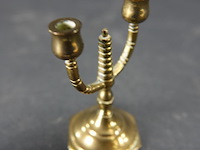 Miniatuur bronzen kandelaar - afbeelding 2 van  3