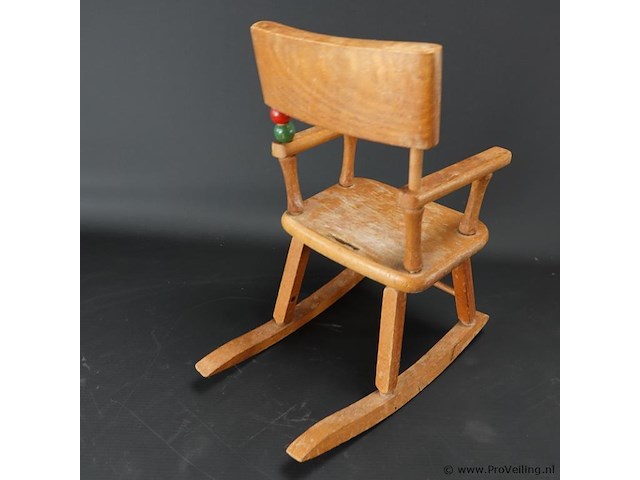Miniatuur houten schommelstoel - afbeelding 3 van  5